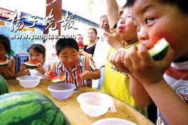 超市吃瓜大赛趣事,欢乐盛夏的趣味竞技时光